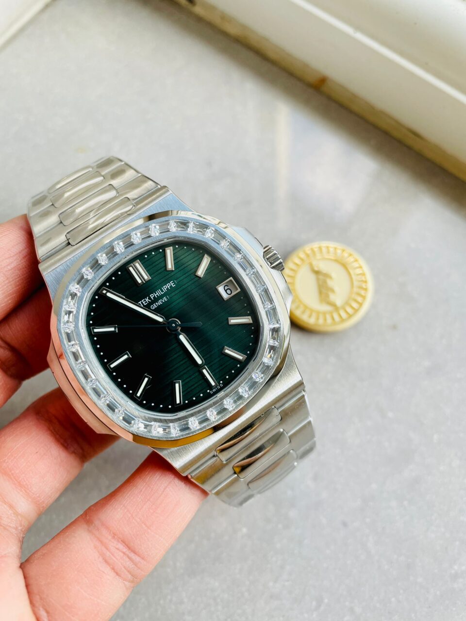 PATEK PHILIPPE Nautilus 5711/1A PPF 1:1 Best Edition Green Textured Dial T Diamonds Bezel on SS Bracelet 324CS V4